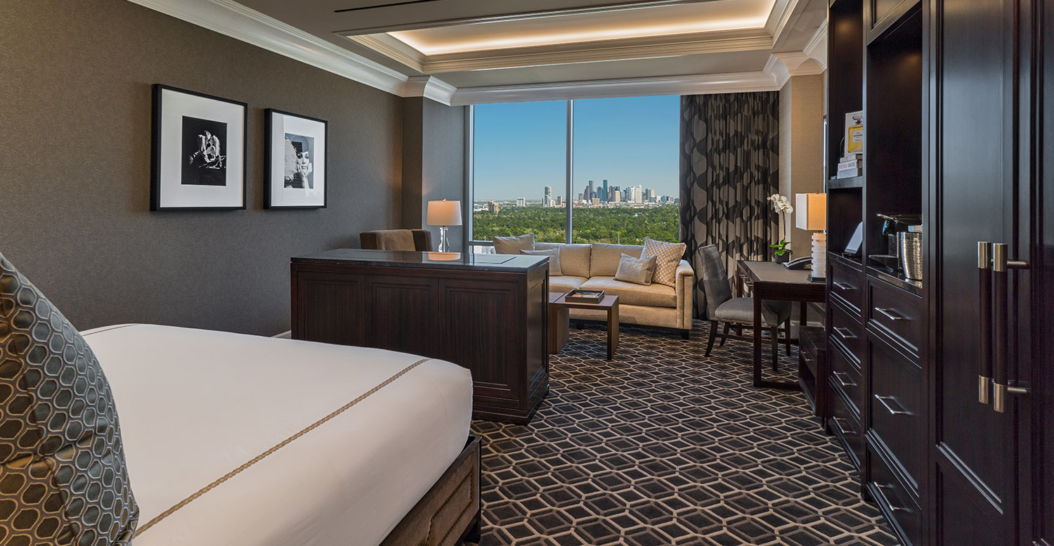 Luxury Hotel Room Overview