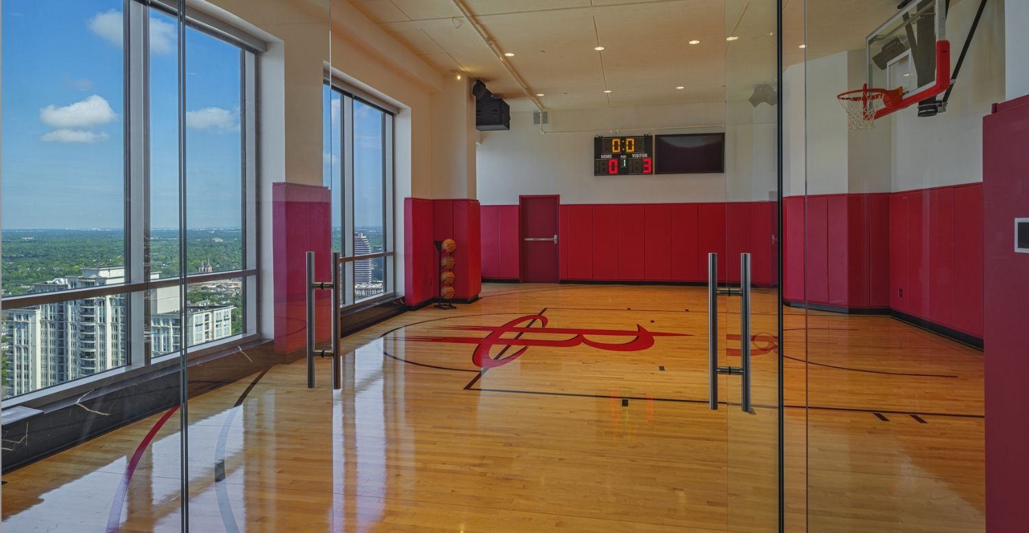 Half Basketball Court - Post Oak Hotel